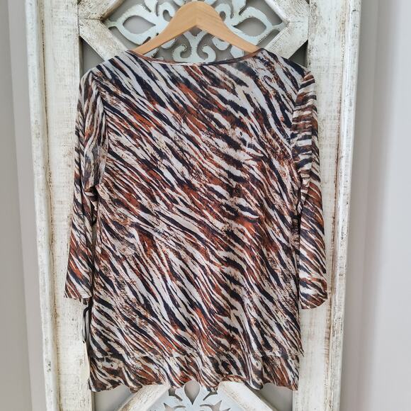 Emaline Women's Barcelona Layered Peplum Twist Font Top in Animal Print Zebra - Picture 9 of 10